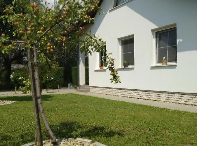 Pensjonat Rozmaring Vendeghaz 3*